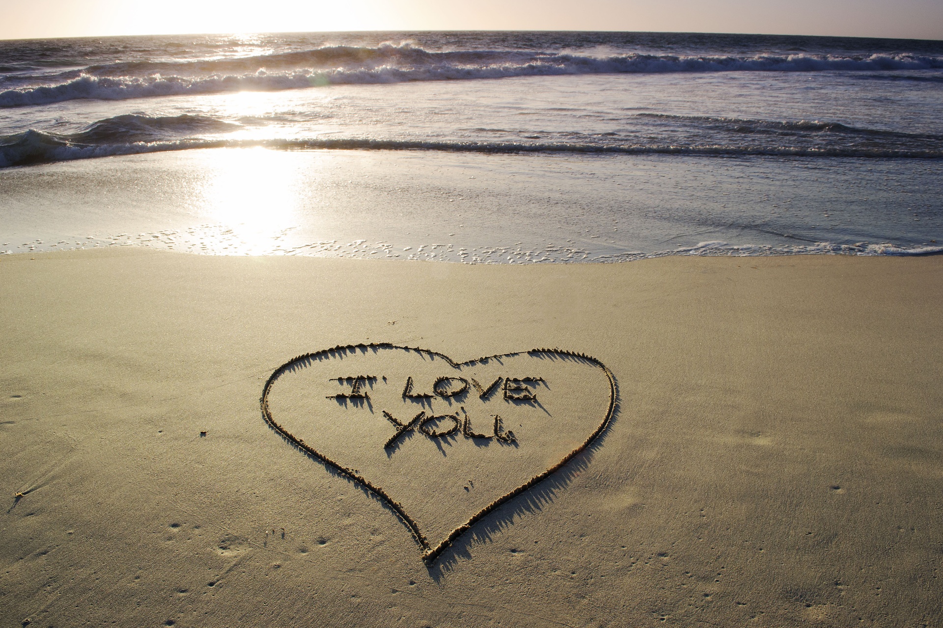 write your message in the sand on a south by lamabra
